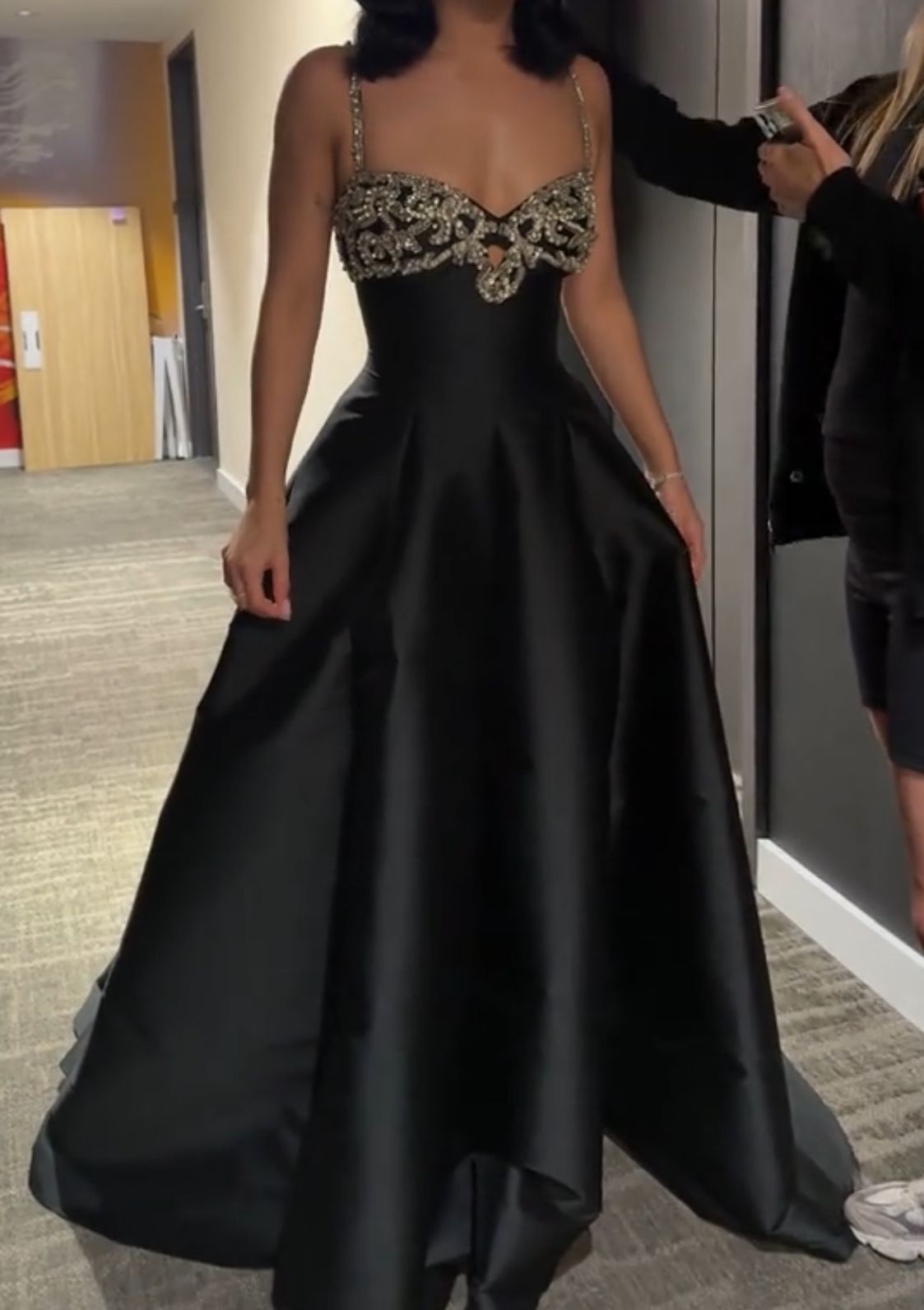 Elegant Black Spaghetti Strap A-Line Rhinestone Satin Train Prom Dress Evening Dress