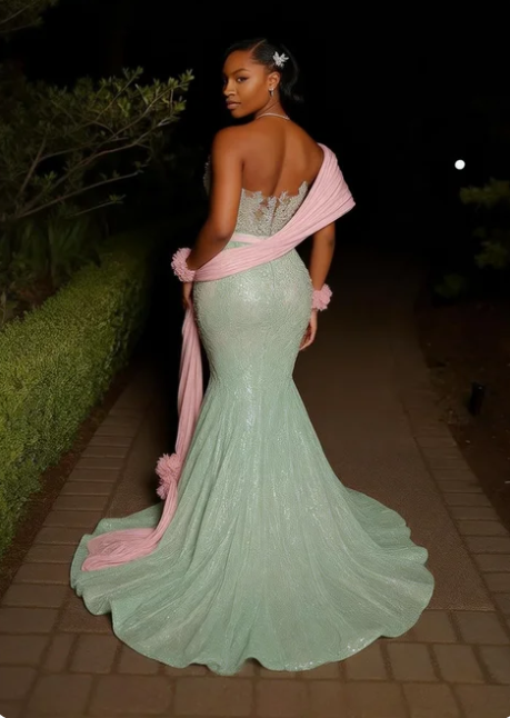 Luxurious Mint Green Mermaid Strapless Sequined Prom Dress Evening Dress