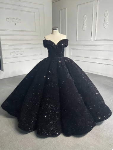 Burgundy Quinceanera Dress Off The Shoulder Sequins Ball Gown Sweet 16 Dress