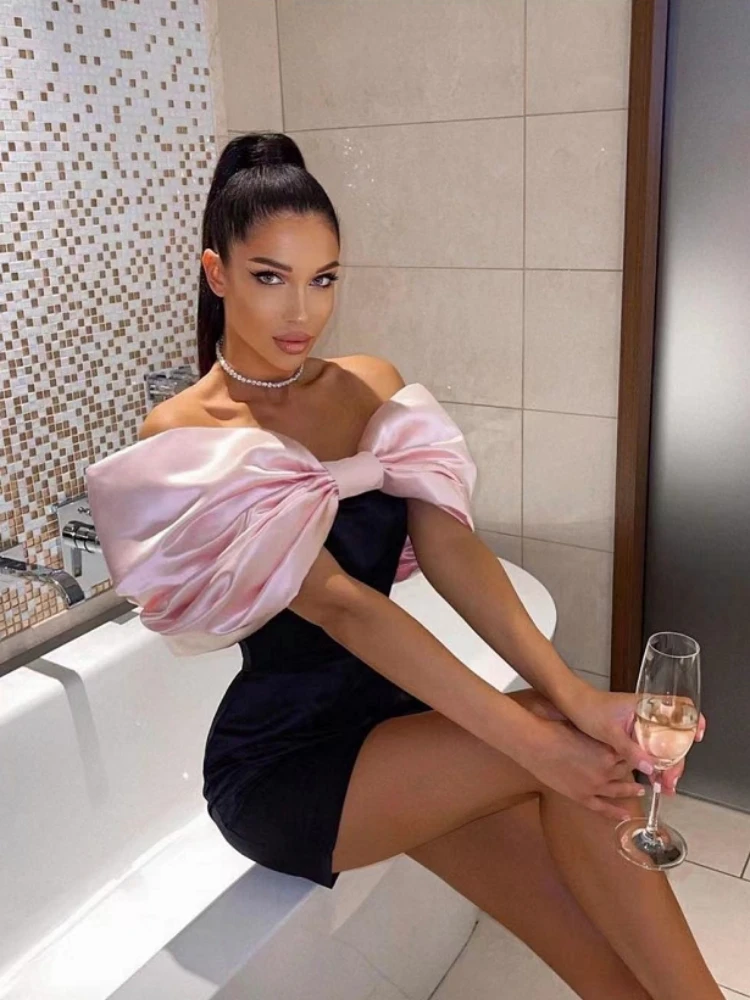 Sexy Big Bow Design Off the Shoulder Mini Dress Elegant Black Straples Pink Bowknot Bodycon Dress Homecoming Dress