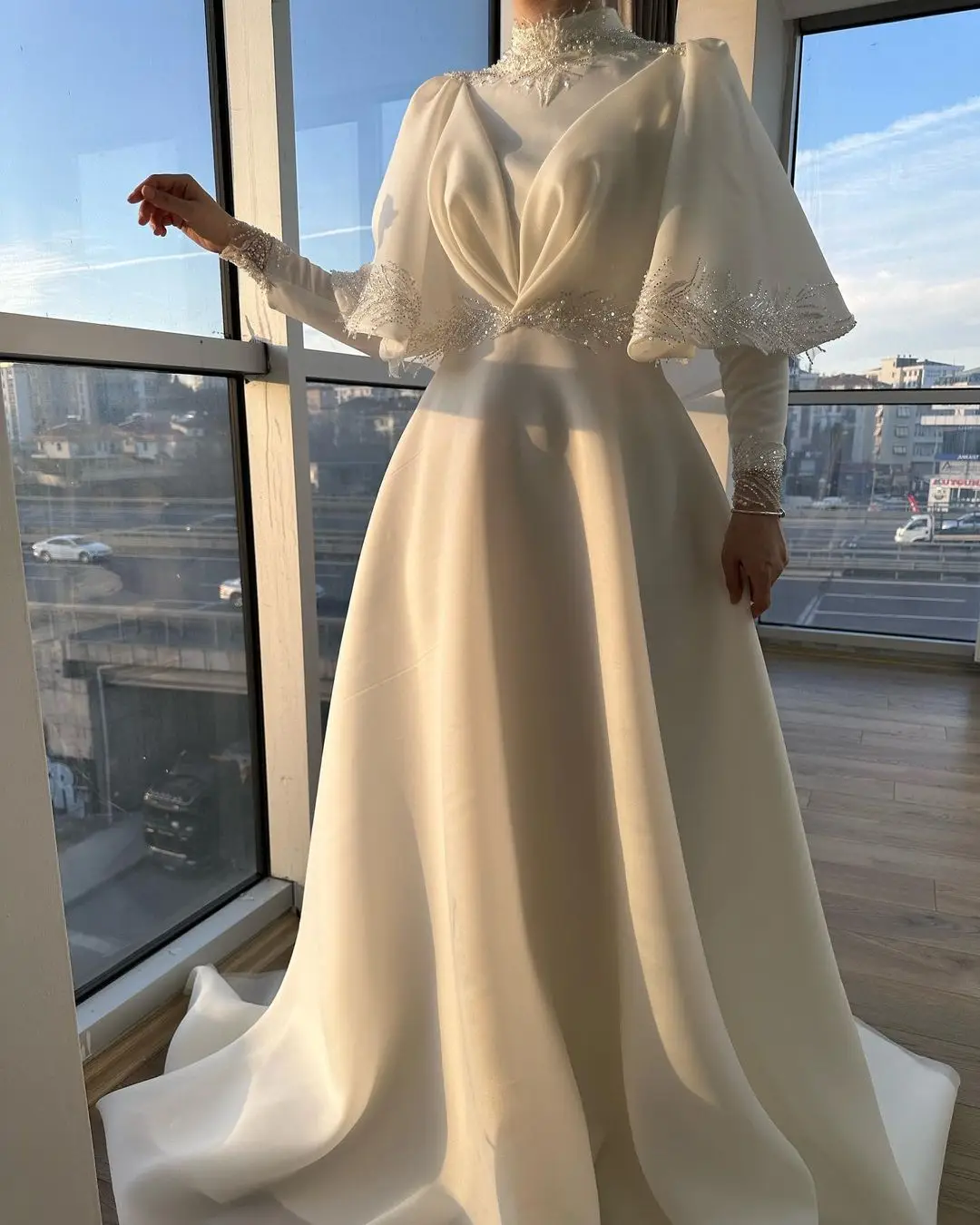 Dubai Formal Event Dresses Saudi Arabia Women's Prom Dresses High Neck Beadings Floor-Length Evening Dresses