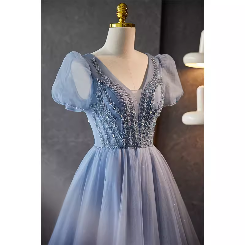 Sparkly A Line Blue Tulle Long Prom Dresses With Beads