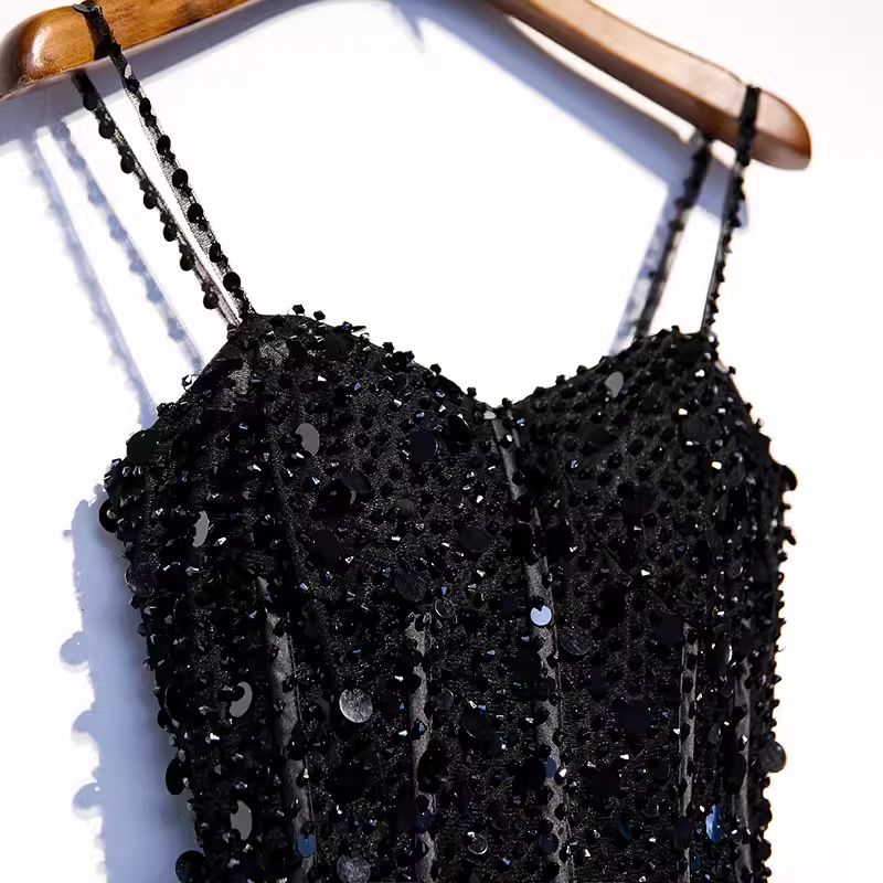 Sparkle A line StrapsTulle Beads Long Black Prom Dresses