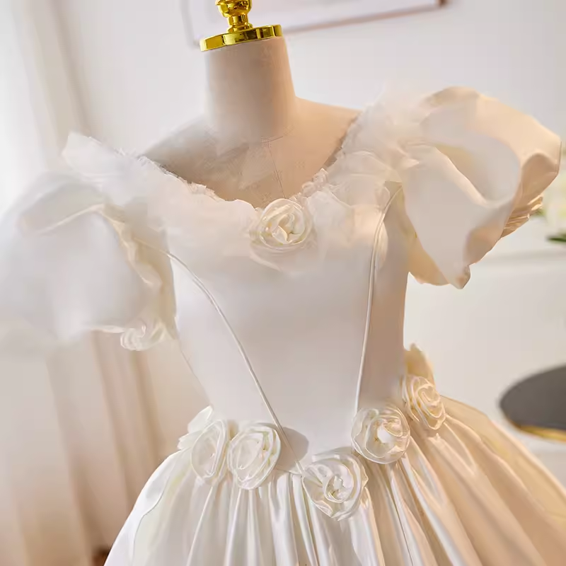 Vintage Ball Gown White Satin Long Wedding Dresses