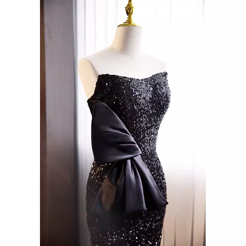 Luxury Mermaid Strapless Long Sequin Black Prom Dress