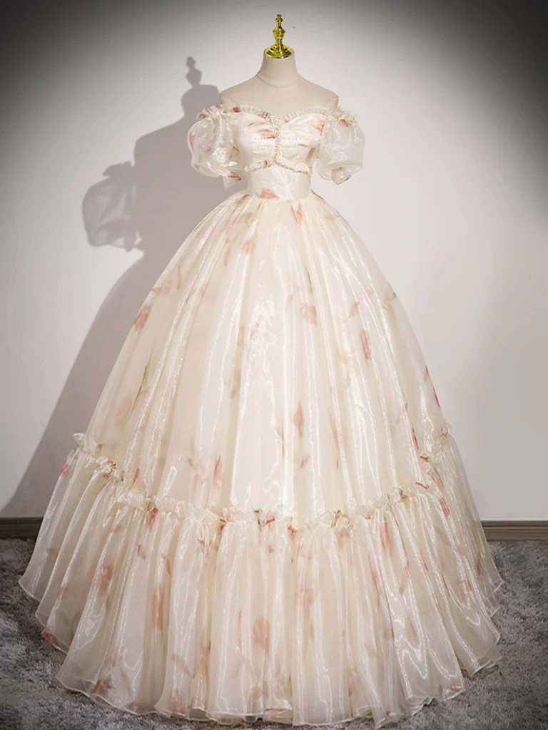 Vintage Ball Gown Champagne Sweetheart Neck Tulle Long Sweet 16 Dress