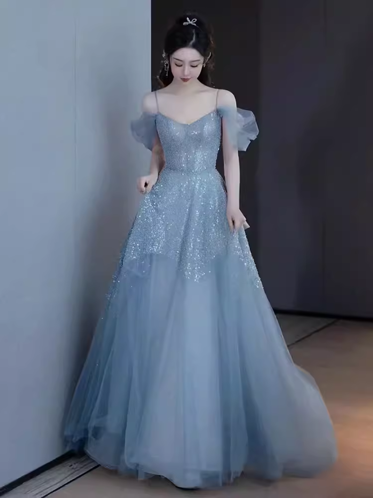 Sexy A line Straps Gray Tulle Long Prom Dress