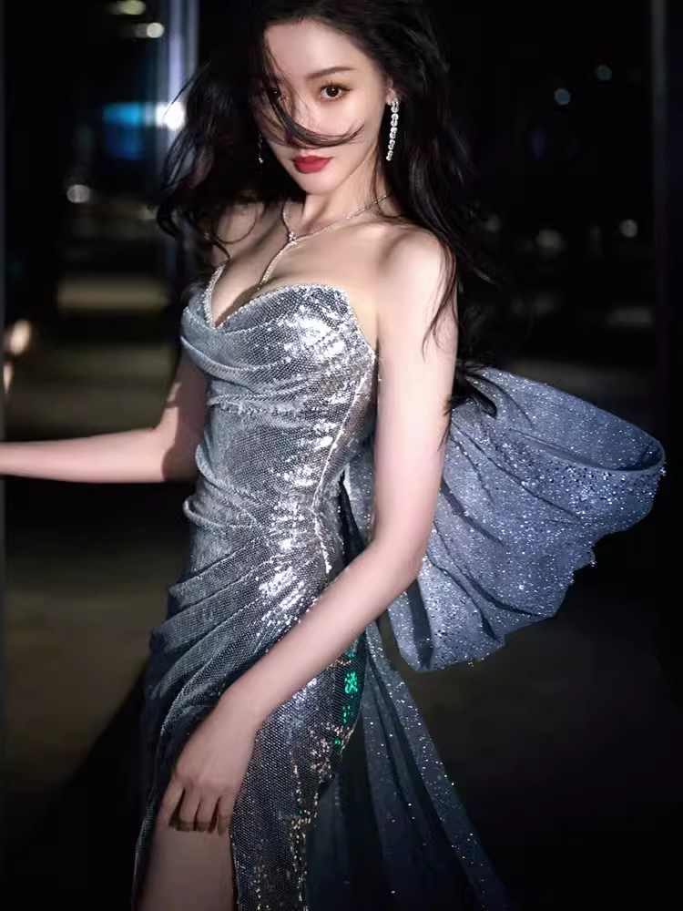 Elegant Mermaid Strapless Long Sequin Silver Prom Dress