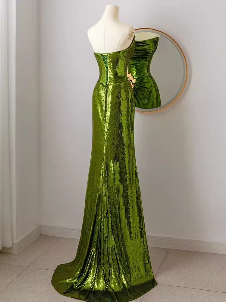 Elegant Mermaid Strapless Long Sequin Green Prom Dress
