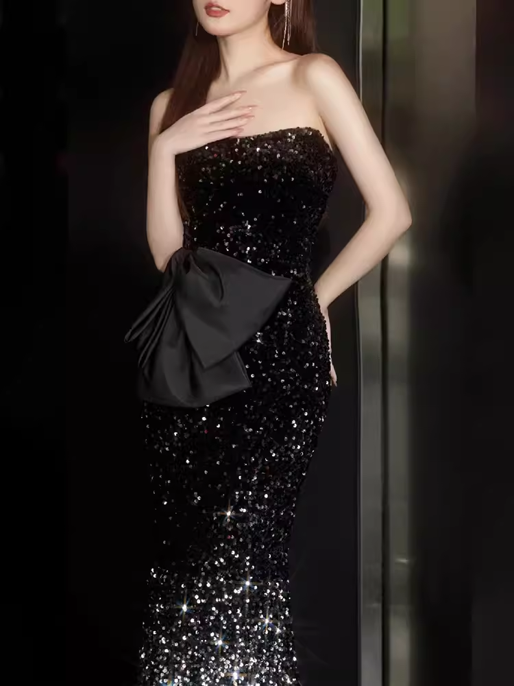 Lovely Mermaid Strapless Black Sequin Long Prom Dress