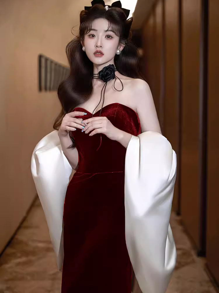 Modest Mermaid Strapless Burgundy Long Prom Dresses