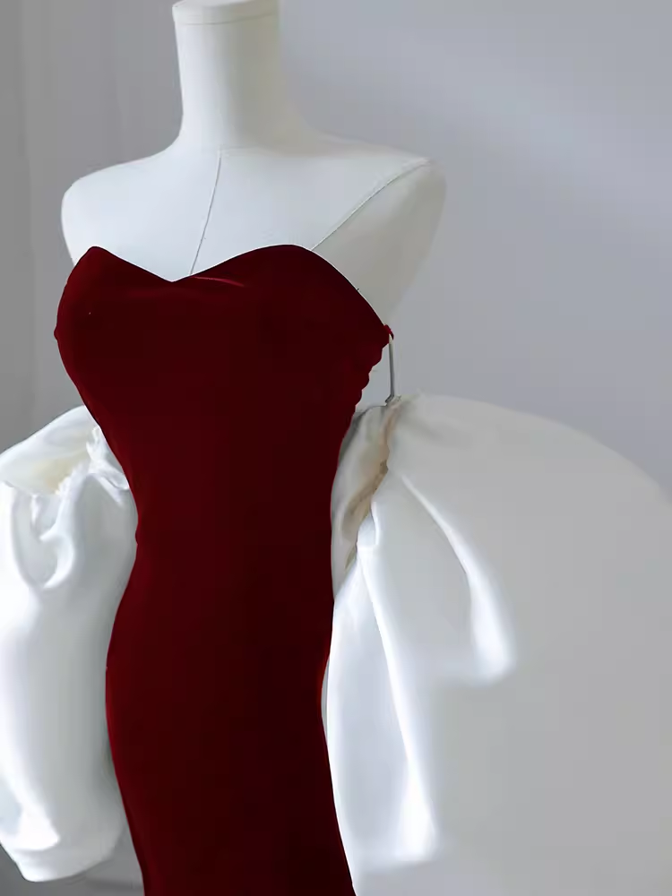 Sexy Mermaid Strapless Neckline Prom Dress