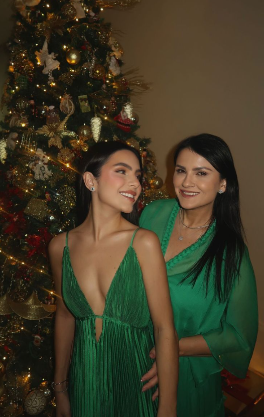 Simple Green V Neck Pleated Party Evening Dress,A Line Prom Dress