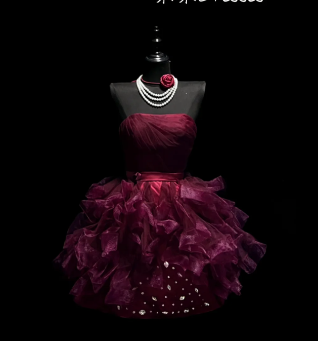 Pretty Burgundy Strapless Tulle Beaded A Line Short Homecoming Dress Formal Birthday Outfits