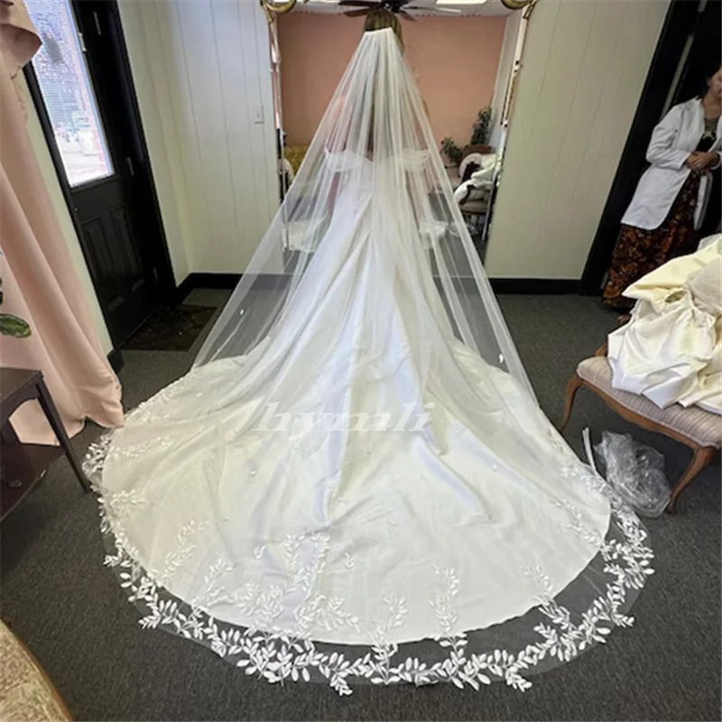 1 Tier Cathedral / Chapel Length Bridal Veil Leaf Lace Wedding Veil Metal Comb White 230cm