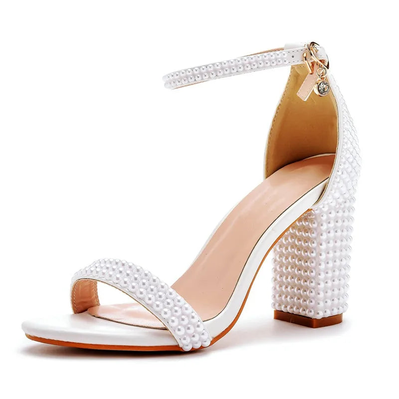 Luxury Pearls Rhinestones Thick Heeled Women Sandals Concise High heels Gladiator Sandals Fashion Female Banquet Party Shoes