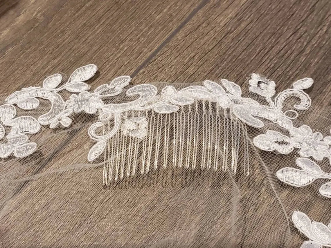 1 Tier Lace Applique Wedding Veil Cathedral Length Bridal Veil