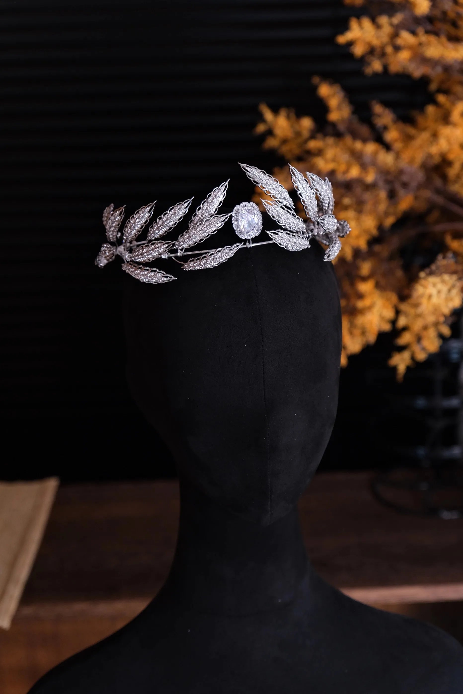 Rhinestones Zircon Tiaras and Crowns Leaf Crystal Diadem Brides Prom Pageant Headband Wedding Accessories Bridal Hair Jewelry
