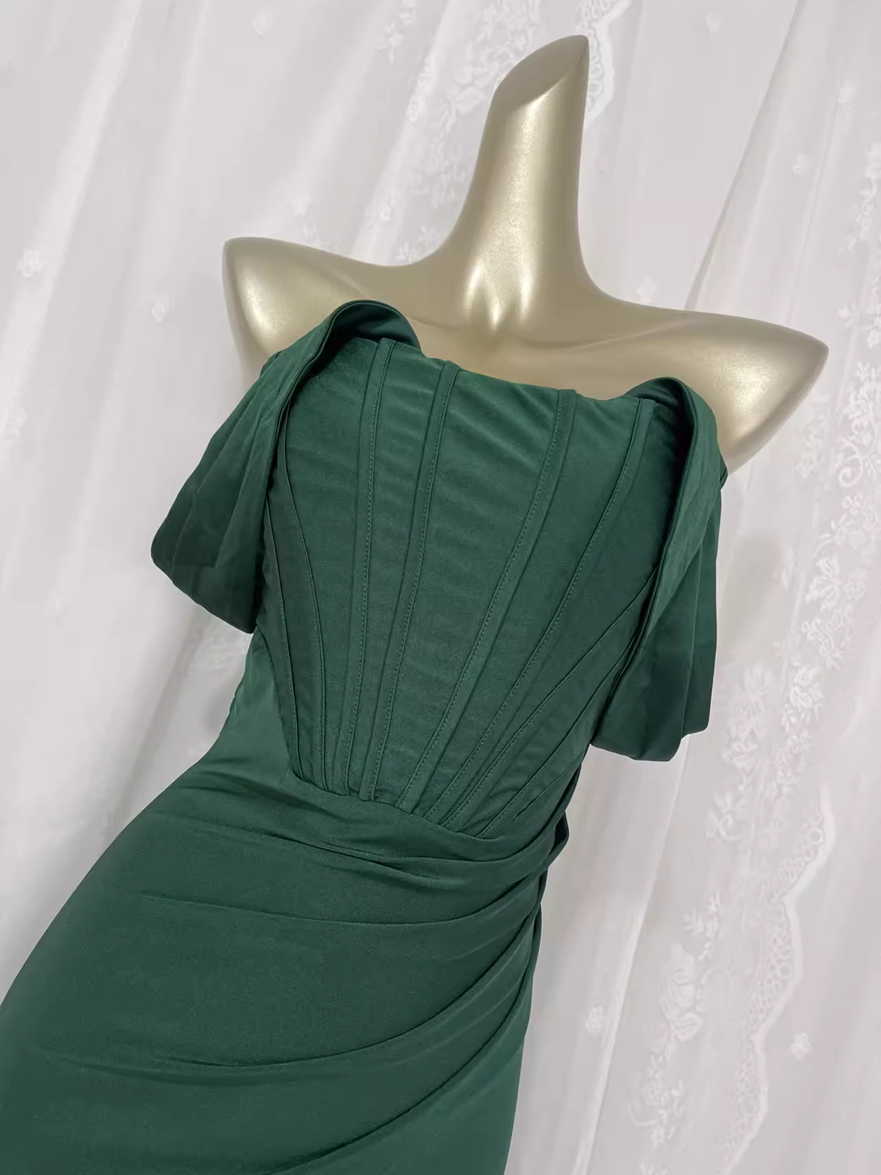 Vintage Mermaid Off The Shoulder Green Vacation Dress Satin Birthday Dresses