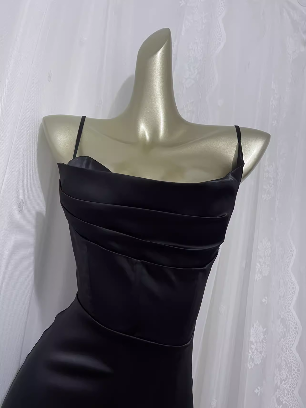Vintage Sheath Spaghetti Straps Black Vacation Dress Satin Birthday Dresses