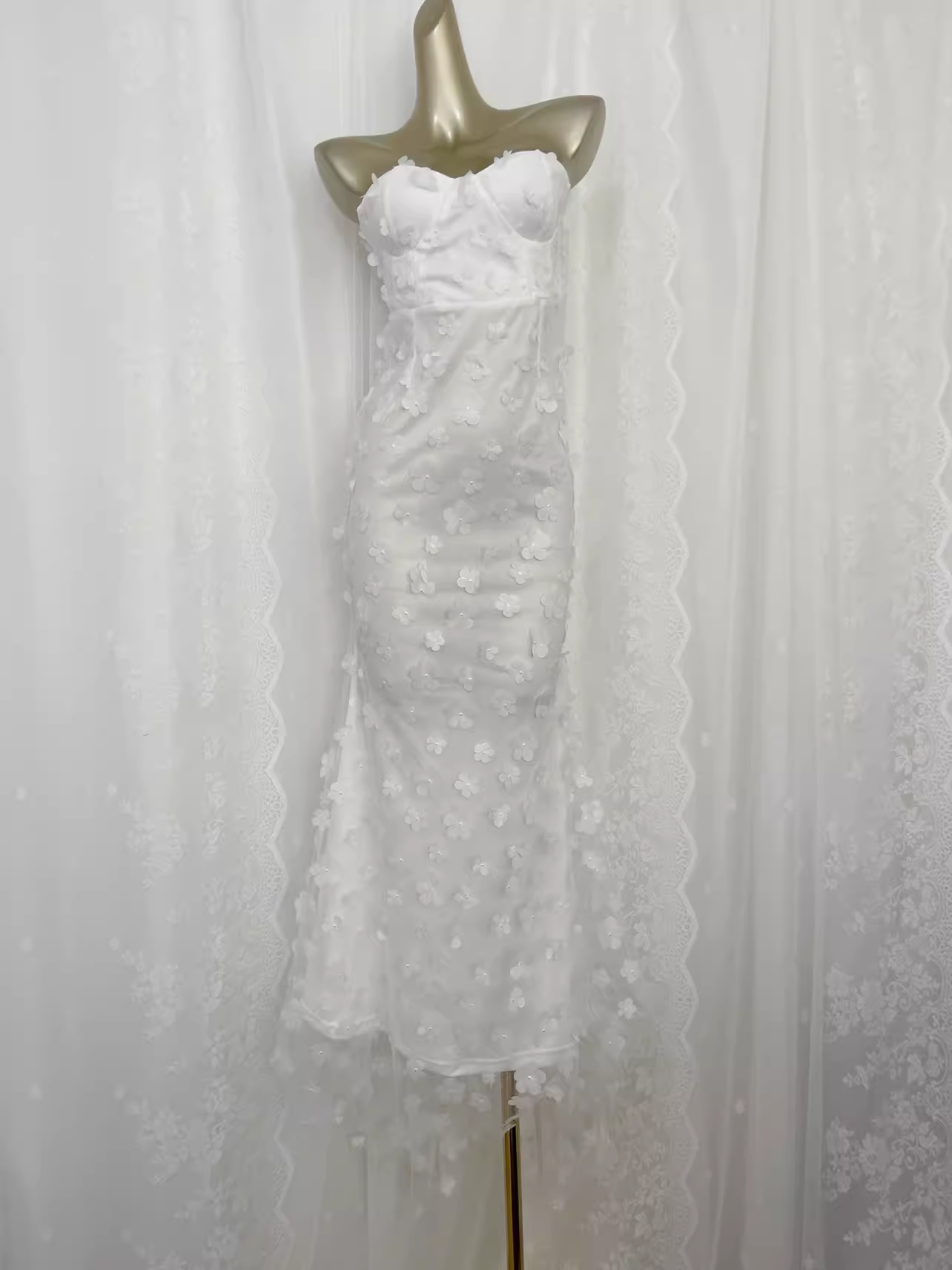 Vintage Sheath Strapless White Vacation Dress Flowers Birthday Dresses
