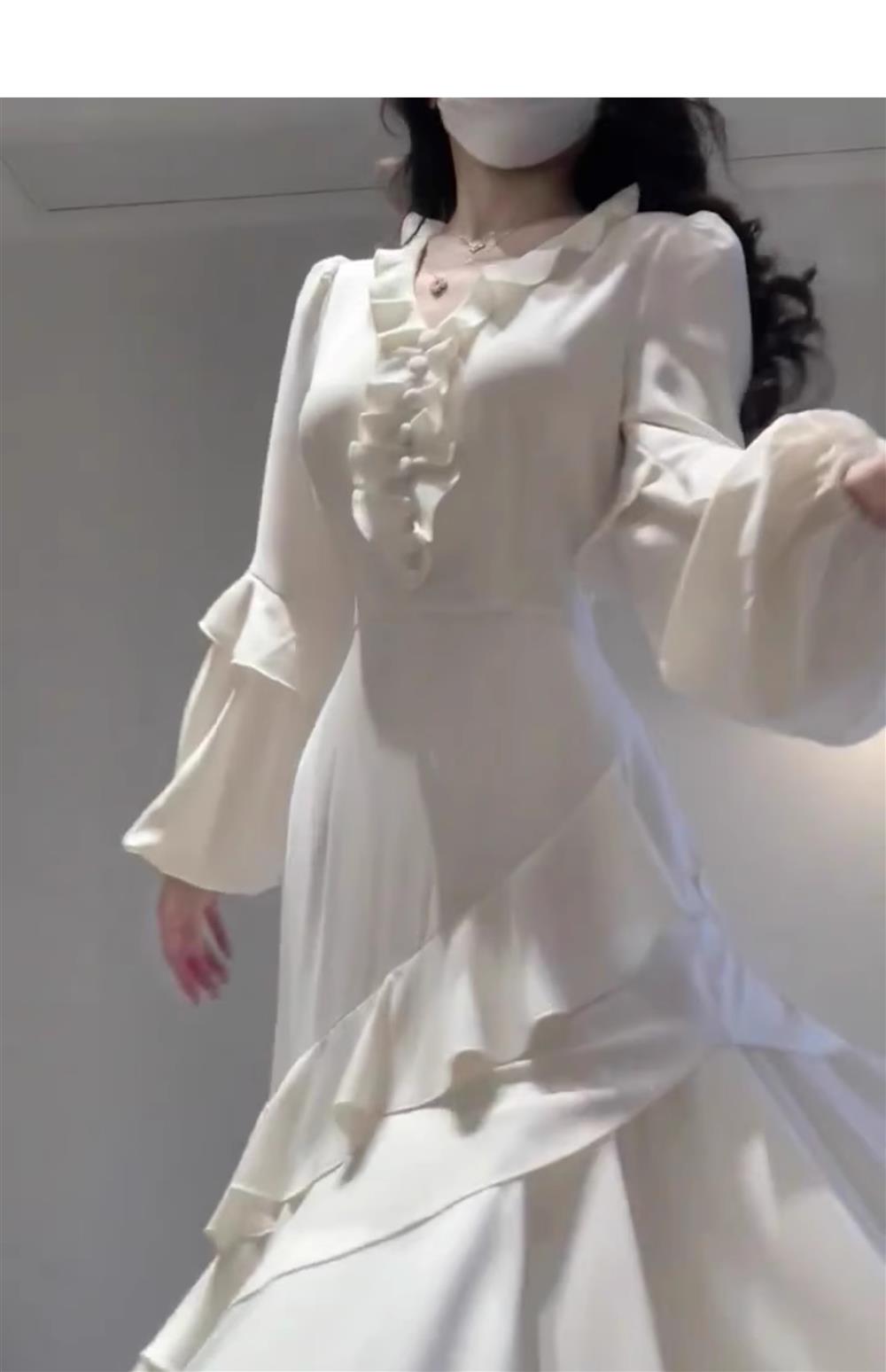 Sexy Mermaid V Neckline Long Sleeves White Women's Beach Dress Vacation Dresses Birthday Dress