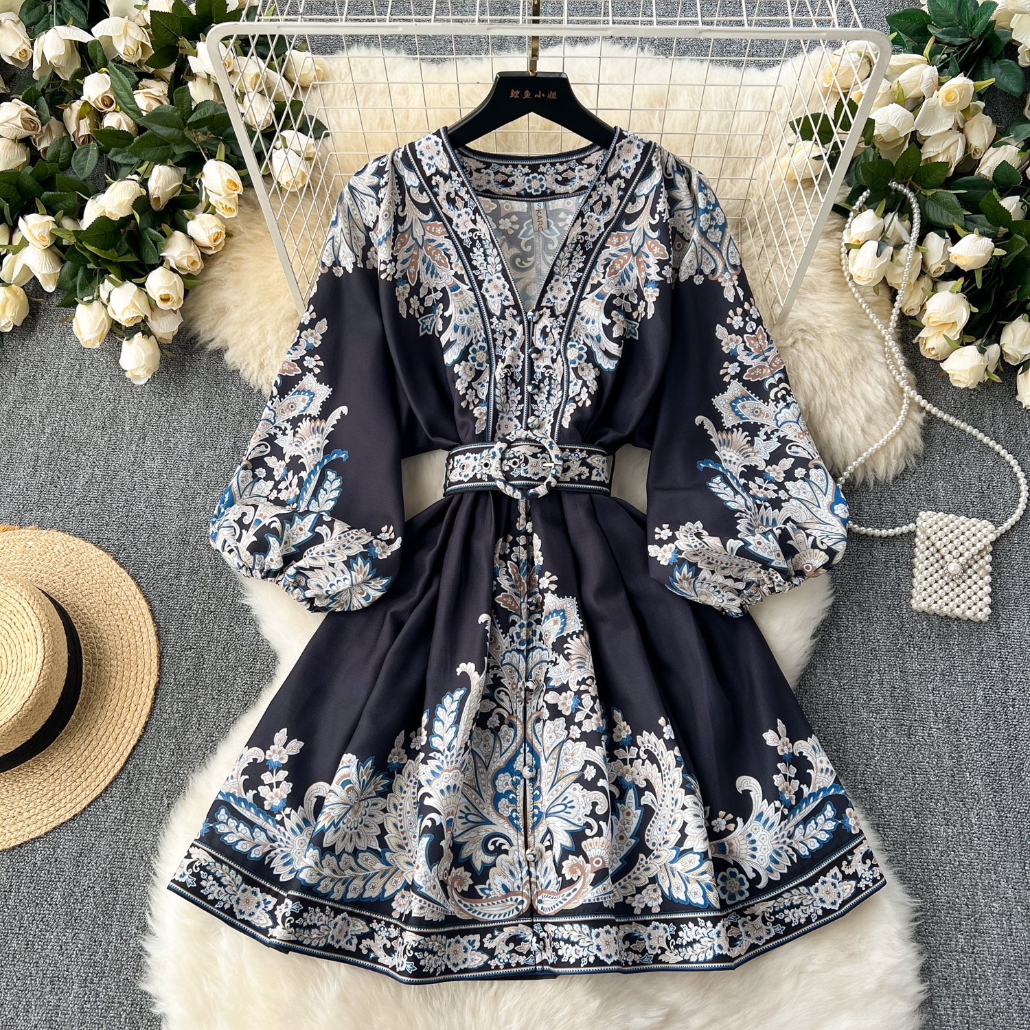 Chic A line Long Sleeves Long Sleeves Black Floral Holiday Dresses Autumn Beach Dress