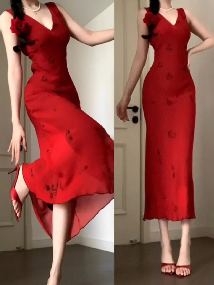 Vintage Sheath V Neckline Red Holiday Dress Birthday Dresses Birthday Outfits