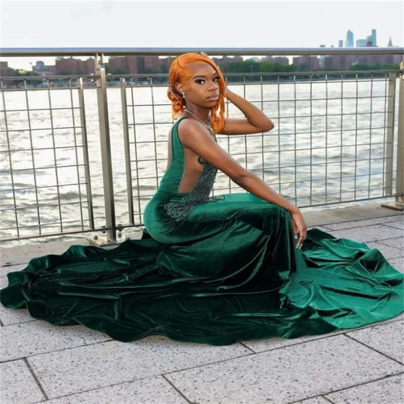 Pretty Mermaid V Neckline Green Velvet Silver Beads Long Prom Dresses Formal Evening Dress