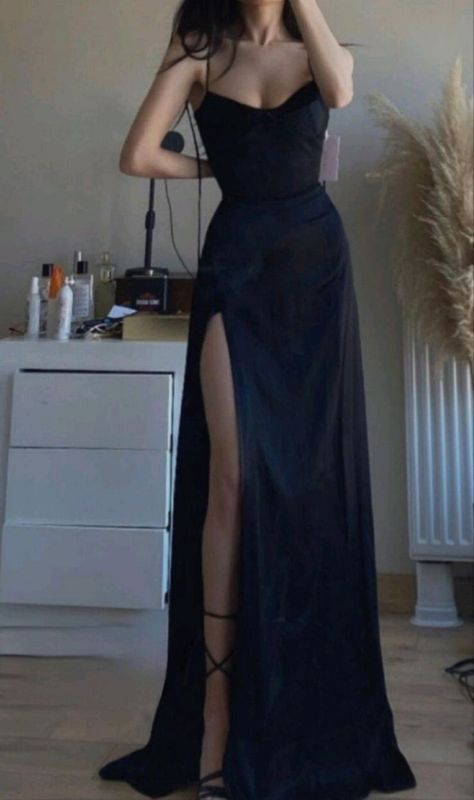 Sexy A Line Spaghetti Straps Black Satin Slit Party Dress Long Prom Dresses