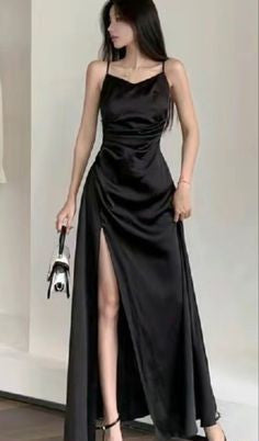 Spaghetti Straps Black A Line Satin Long Prom Dresses With Slit