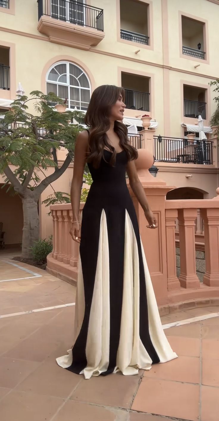 Modest A line Spaghetti Straps Black Long Prom Dresses Formal Graduation Party Dress Evening Dress