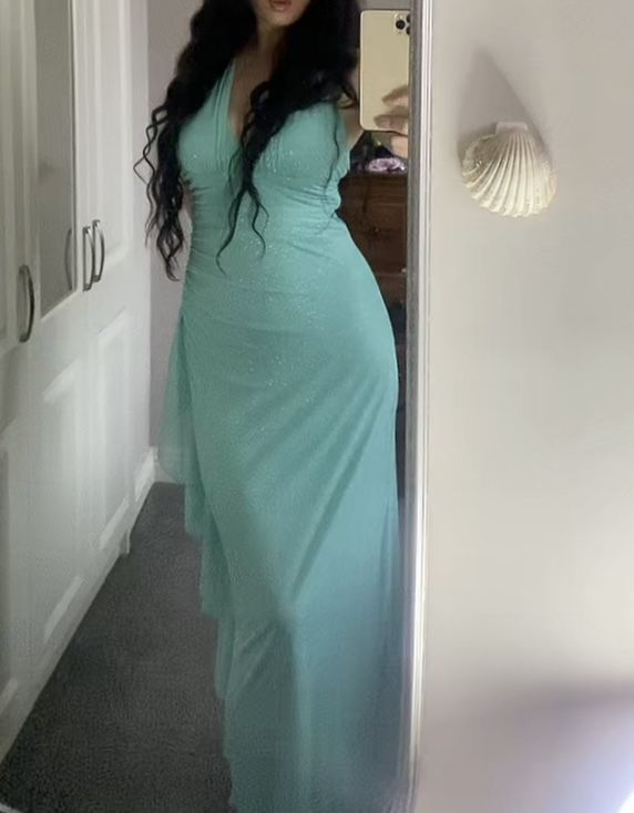 Sexy Mermaid V Neckline Mint Green Sequin Floor Length Evening Dress Prom Dresses