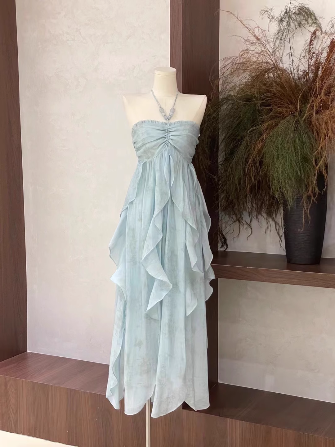 Cute A line Halter Ruffled Floral Blue Women's Long Vacation Dresses