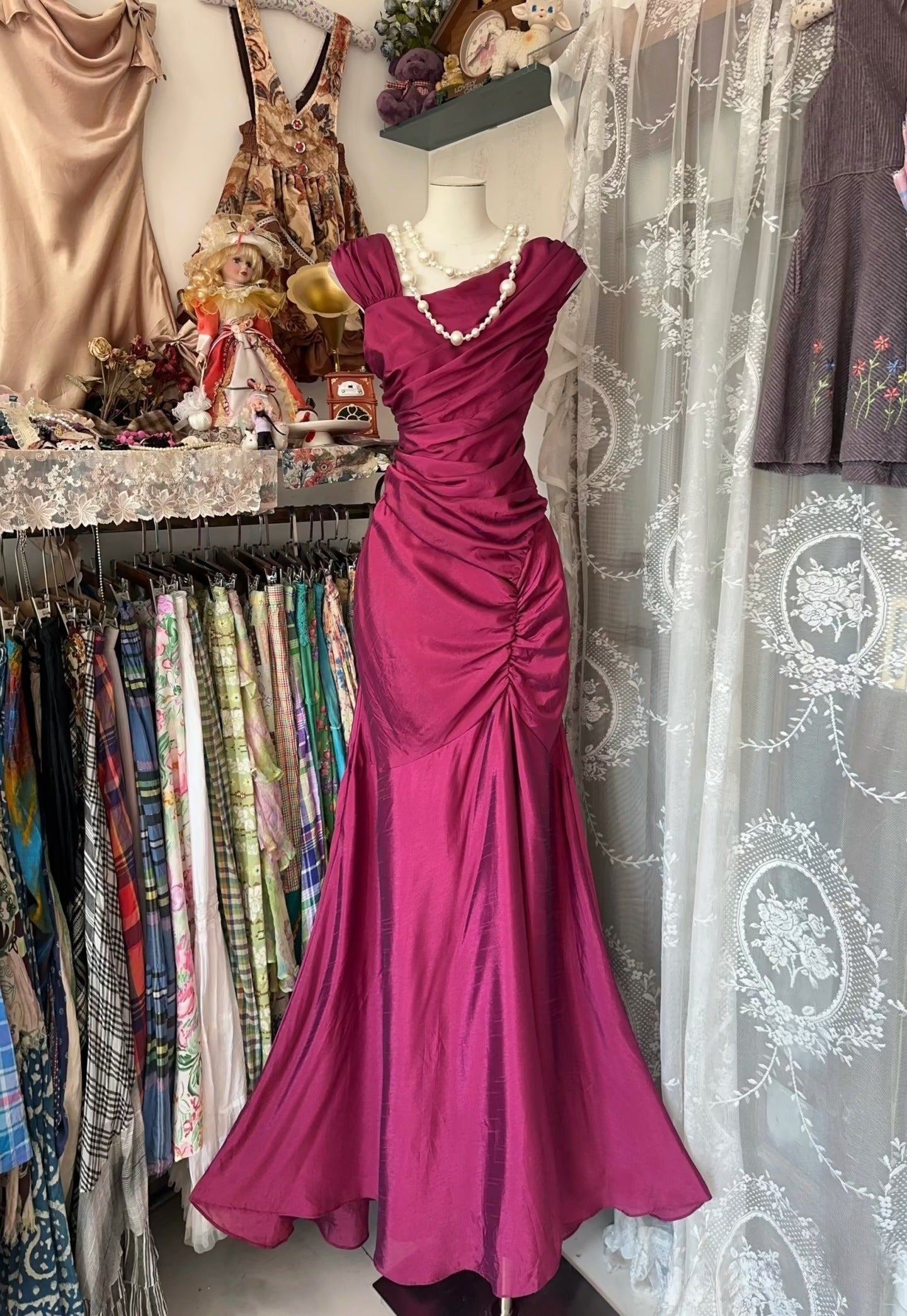 Vintage Fashion Mermaid Floor Length Hot Pink Satin Evening Dress Prom Dresses