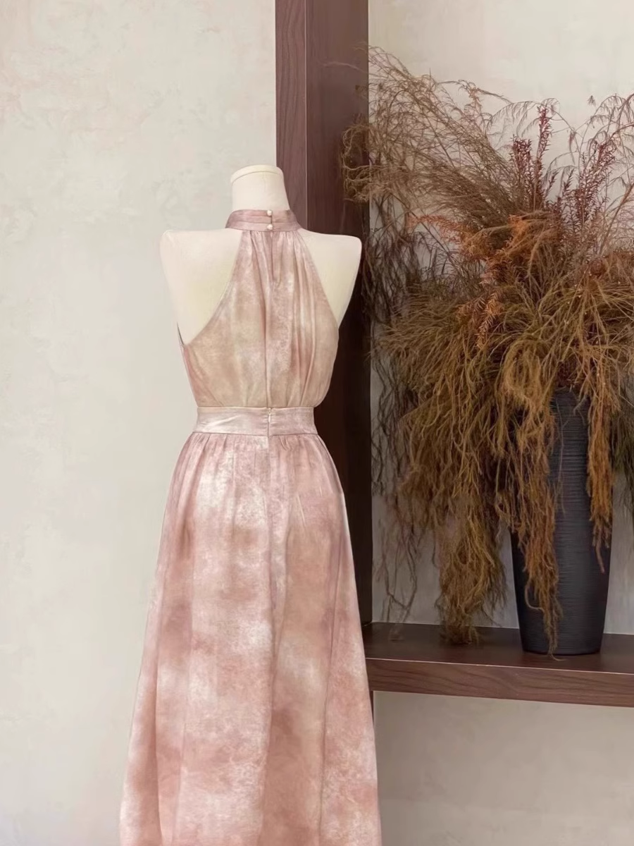 Sexy A Line Halter Ruffled Pink Long Women's Holiday Dresses