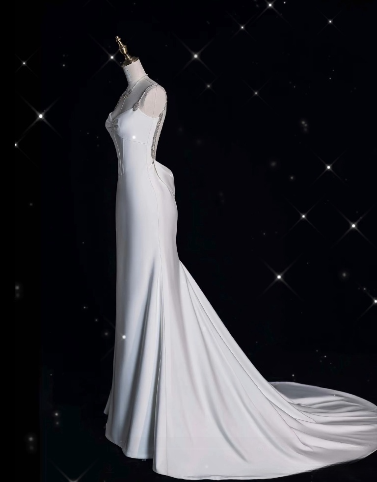 Unique Mermaid Spaghetti Straps Satin White Wedding Dresses Brides Dress