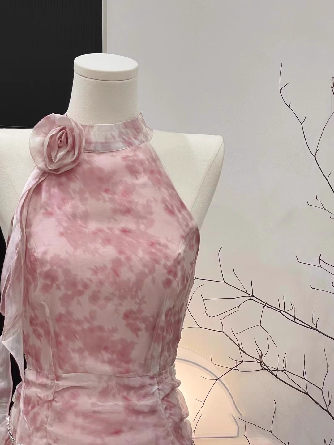 Sexy A Line Halter Ruffled Pink Floral Short Women's Holiday Dresses