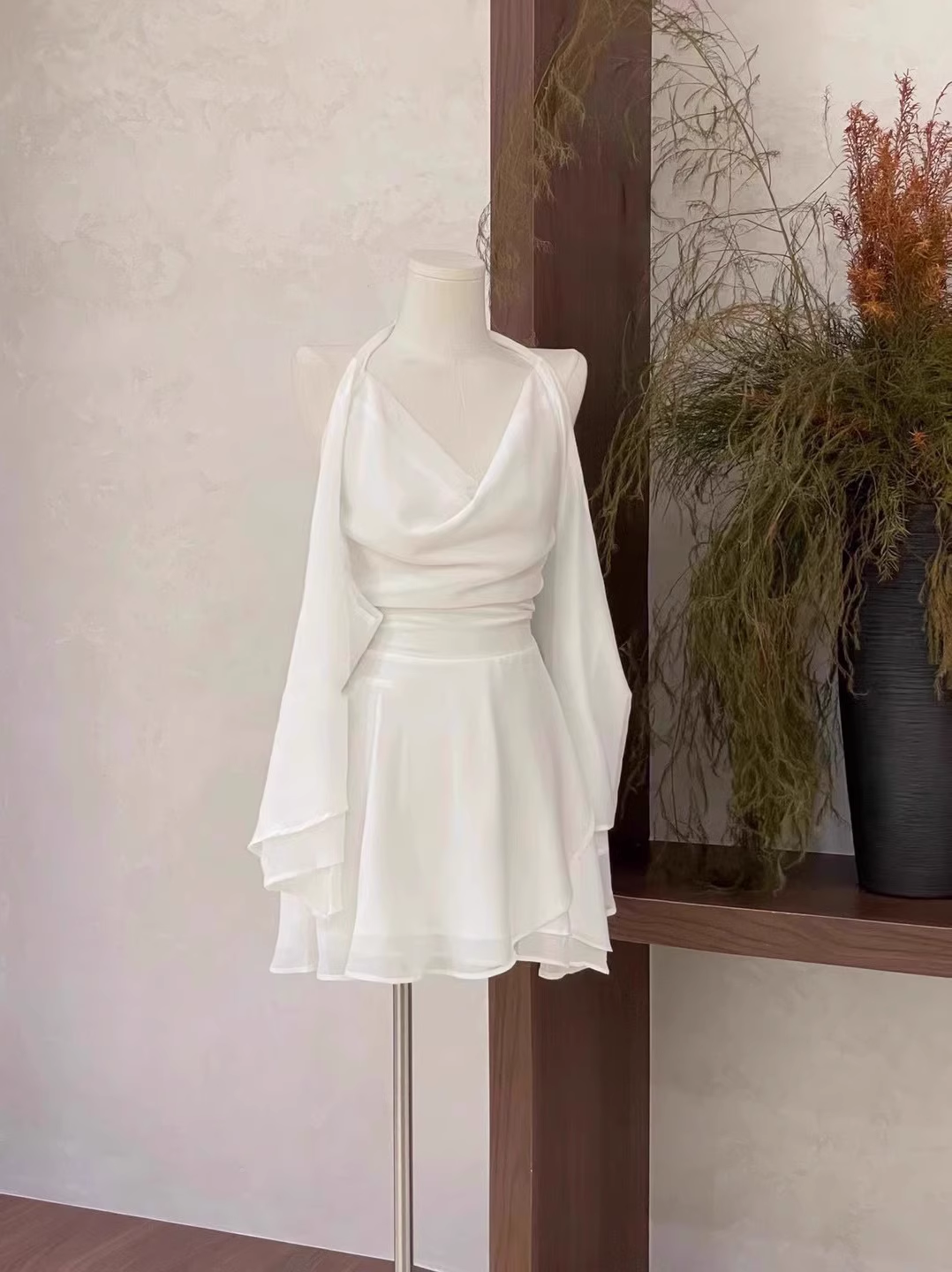 Cute A Line Halter Ruffled White Women's Short Holiday Dresses Birthday Dress