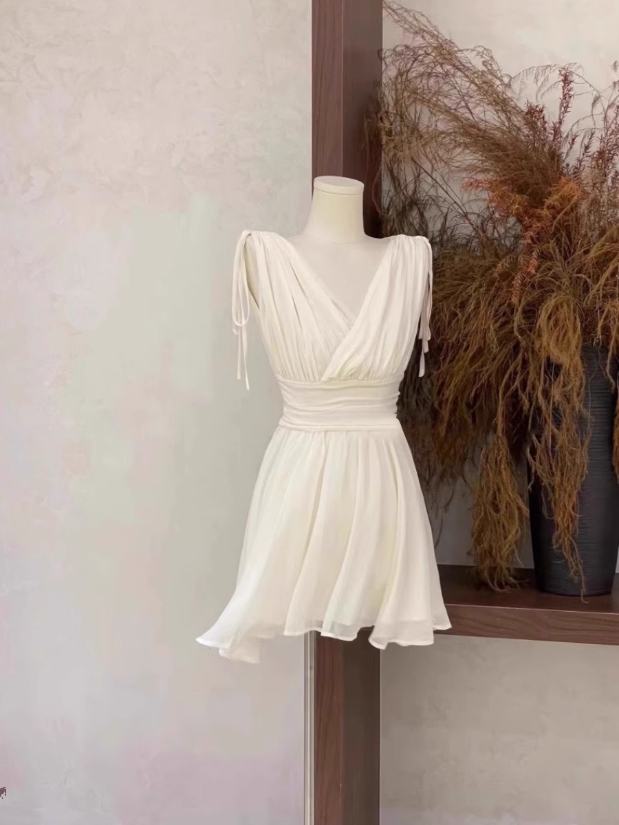 Cute A Line V Neckline Ruffled White Women's Short Holiday Dresses Birthday Dress