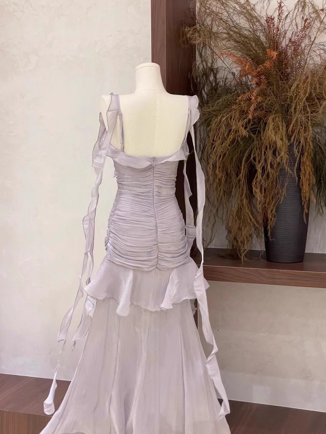 Sexy Sheath Spaghetti Straps Ruffled Light Lilac Women's Holiday Dresses
