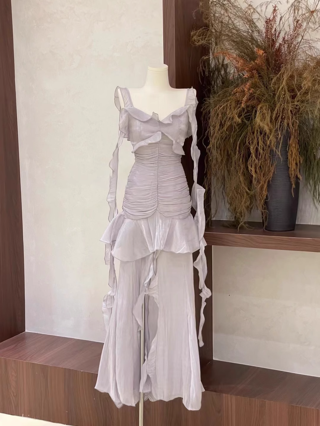 Sexy Sheath Spaghetti Straps Ruffled Light Lilac Women's Holiday Dresses