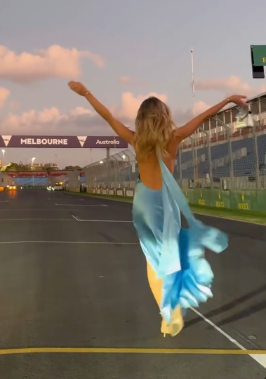Gorgeous Mermaid Halter Satin Long Party Dresses Blue Backless Prom Dress