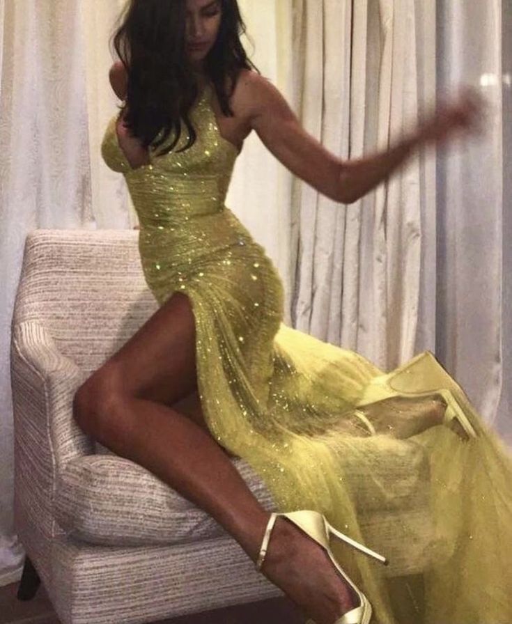 Gorgeous Mermaid Straps Floor-length Sequin Yellow Slit Evening Dress Prom Dresses