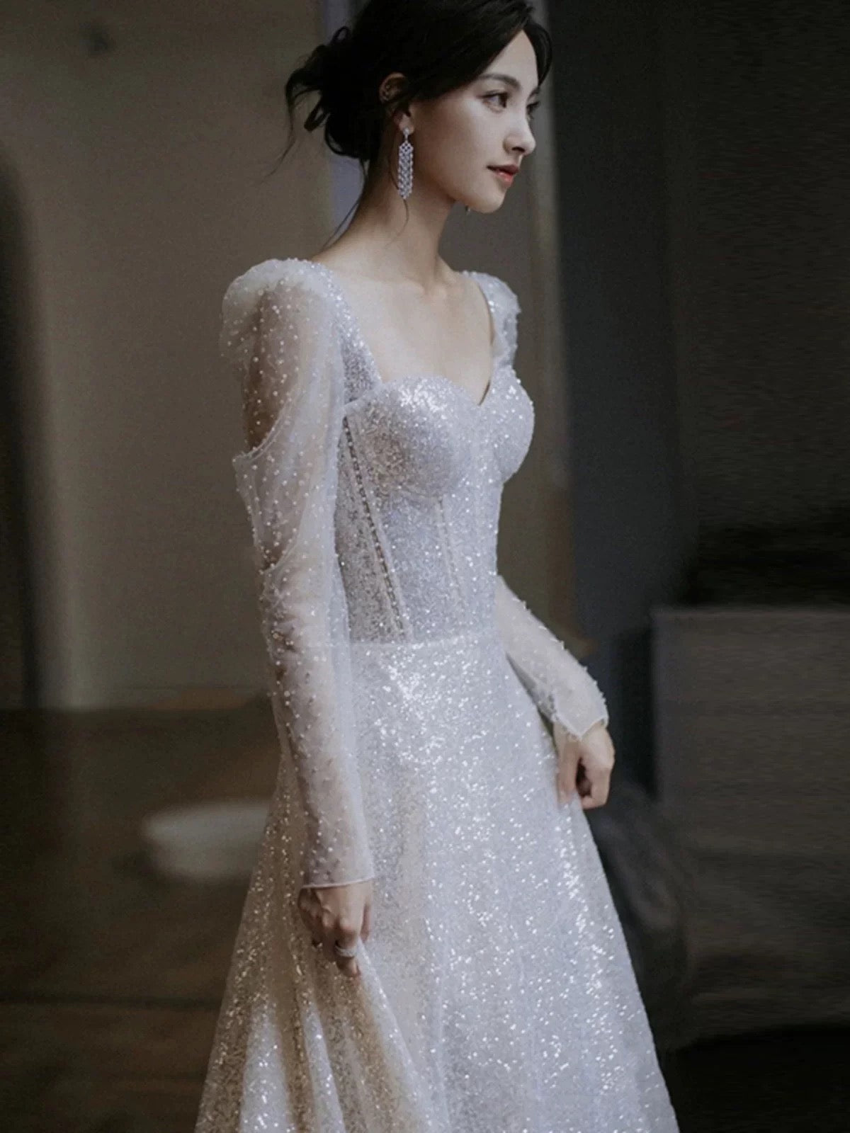 Unique A Line Square Neckline Sequin Pleats Long Sleeves Wedding Dresses