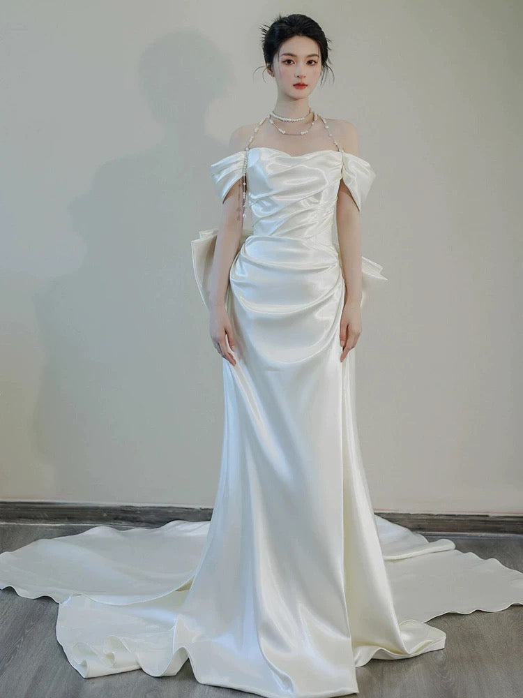 Unique Mermaid Off The Shoulder Pleats Short Sleeves Satin Wedding Dresses
