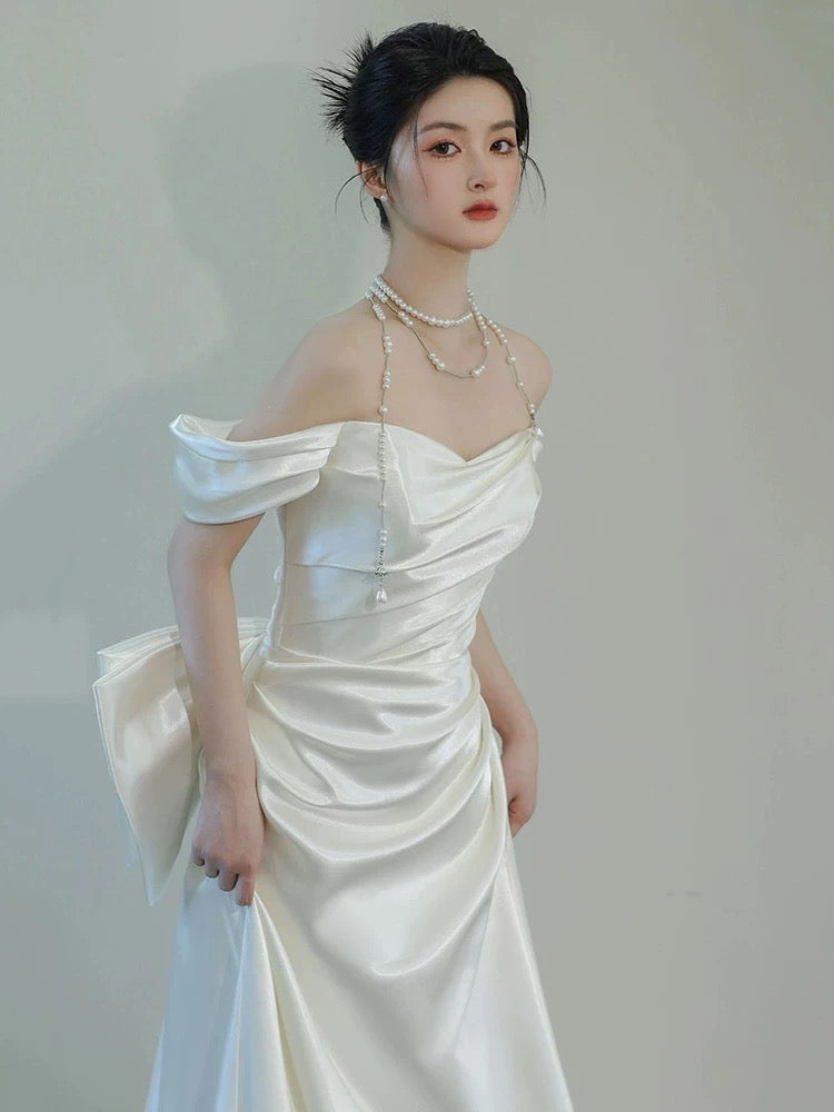 Unique Mermaid Off The Shoulder Pleats Short Sleeves Satin Wedding Dresses