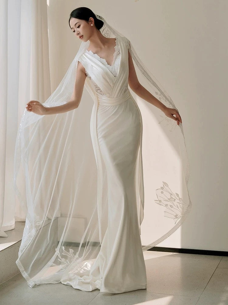 Unique Mermaid V Neckline Lace Pleats White Satin Ruffles Wedding Dresses