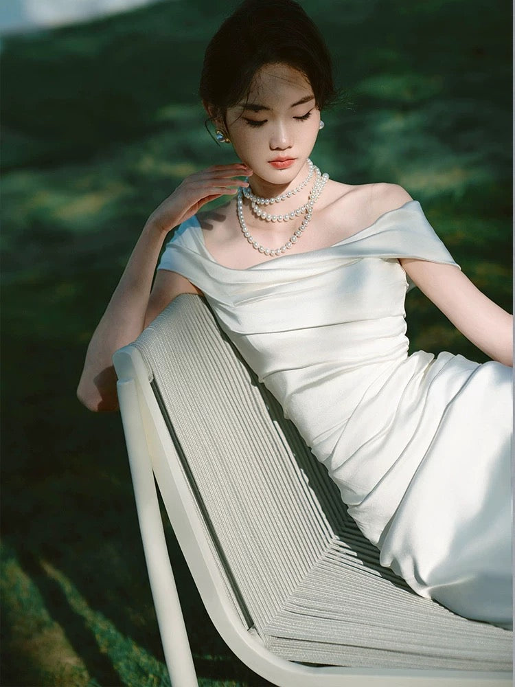 Unique Mermaid Off The Shoulder Pleats Satin Wedding Dresses Brides Dress