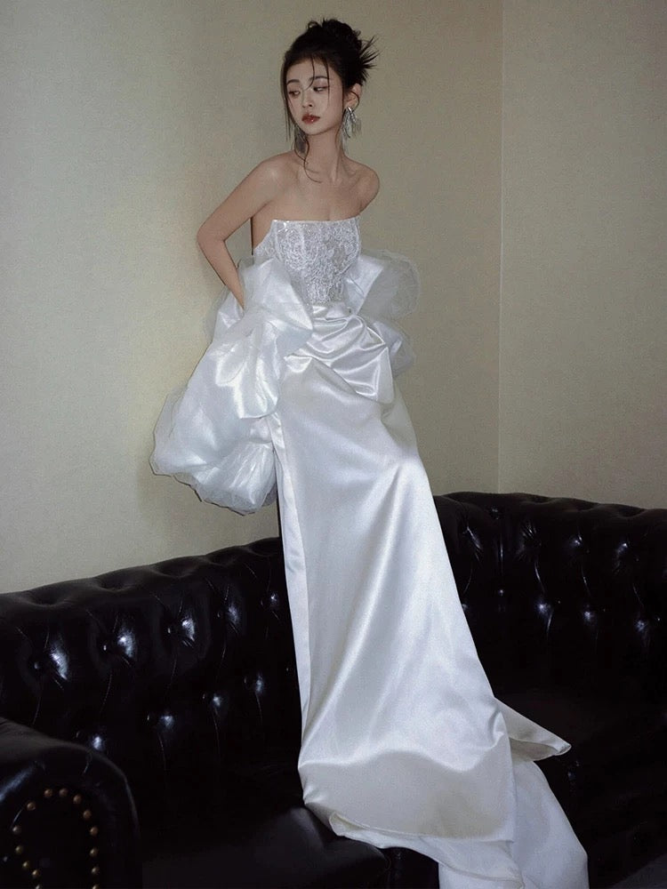 Unique Mermaid Strapless Lace Pleats White Satin Ruffles Wedding Dresses